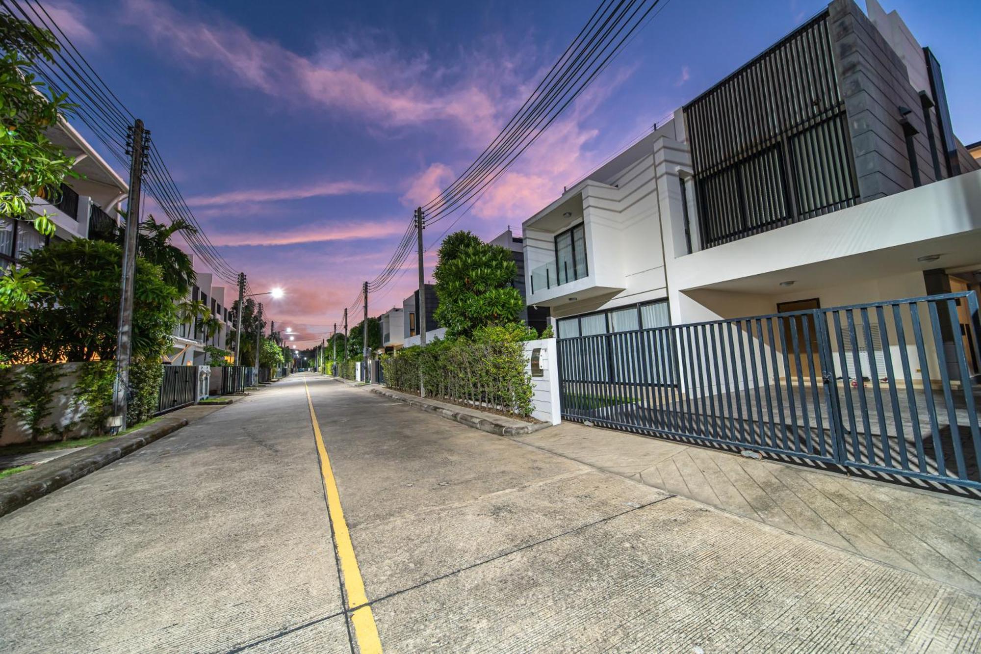 Laguna Park 的现代化5卧室泳池别墅 Phuket Exterior photo